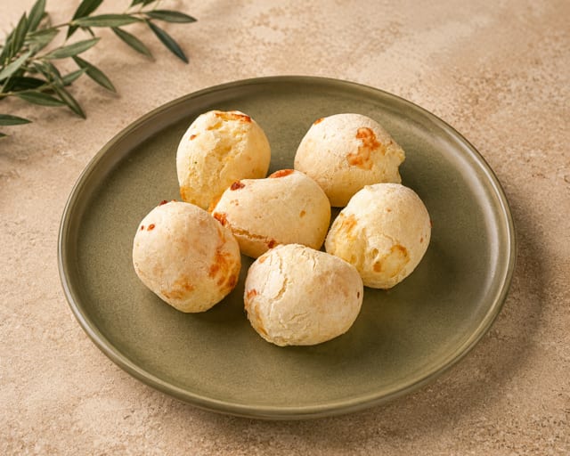 Cheese Bread / Pão de Queijo (5 unit).